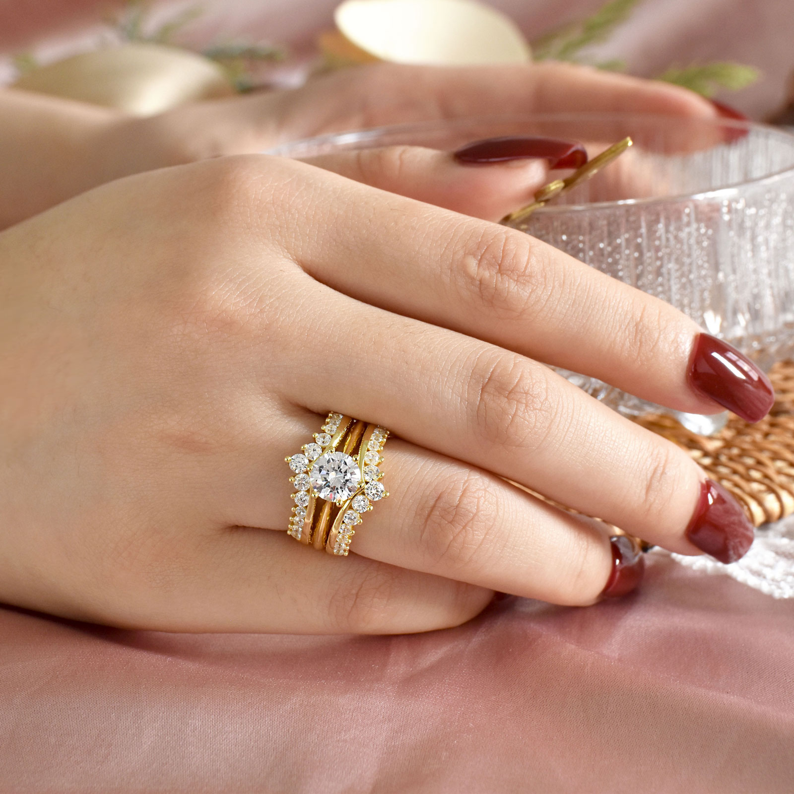 Zestaw pierścionków ślubnych N – Moissanite Engagement Ring 1 Carat recenzja i cena