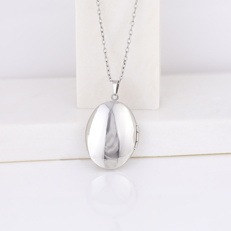 Naszyjnik z medalionem w stylu – Heart Locket Necklace Photo recenzja i cena