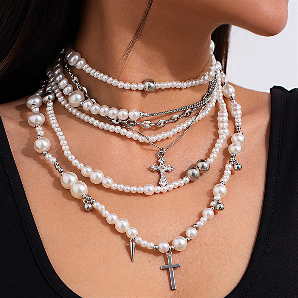 Wielowarstwowy naszyjnik z łań – Layered Pendant Necklace Aesthetic recenzja i cena