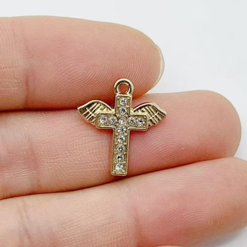 10 szt. Złoty krzyżyk ze stopu – Cross Pendant Necklace Gold recenzja i cena