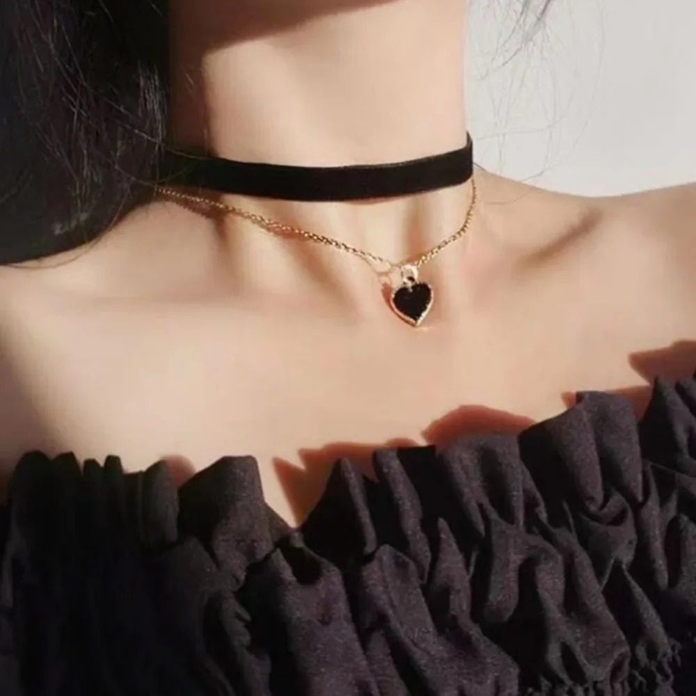 Wielowarstwowy czarny naszyjni – Layered Pendant Necklace Aesthetic recenzja i cena