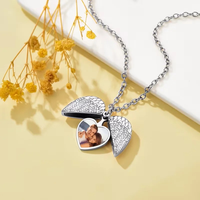 Naszyjnik z medalionem w kszta – Heart Locket Necklace Photo recenzja i cena